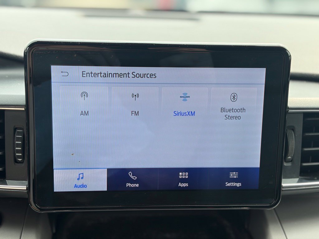 Used 2023 Ford Explorer XLT w/ Equipment Group 202A AWD/4WD image 35