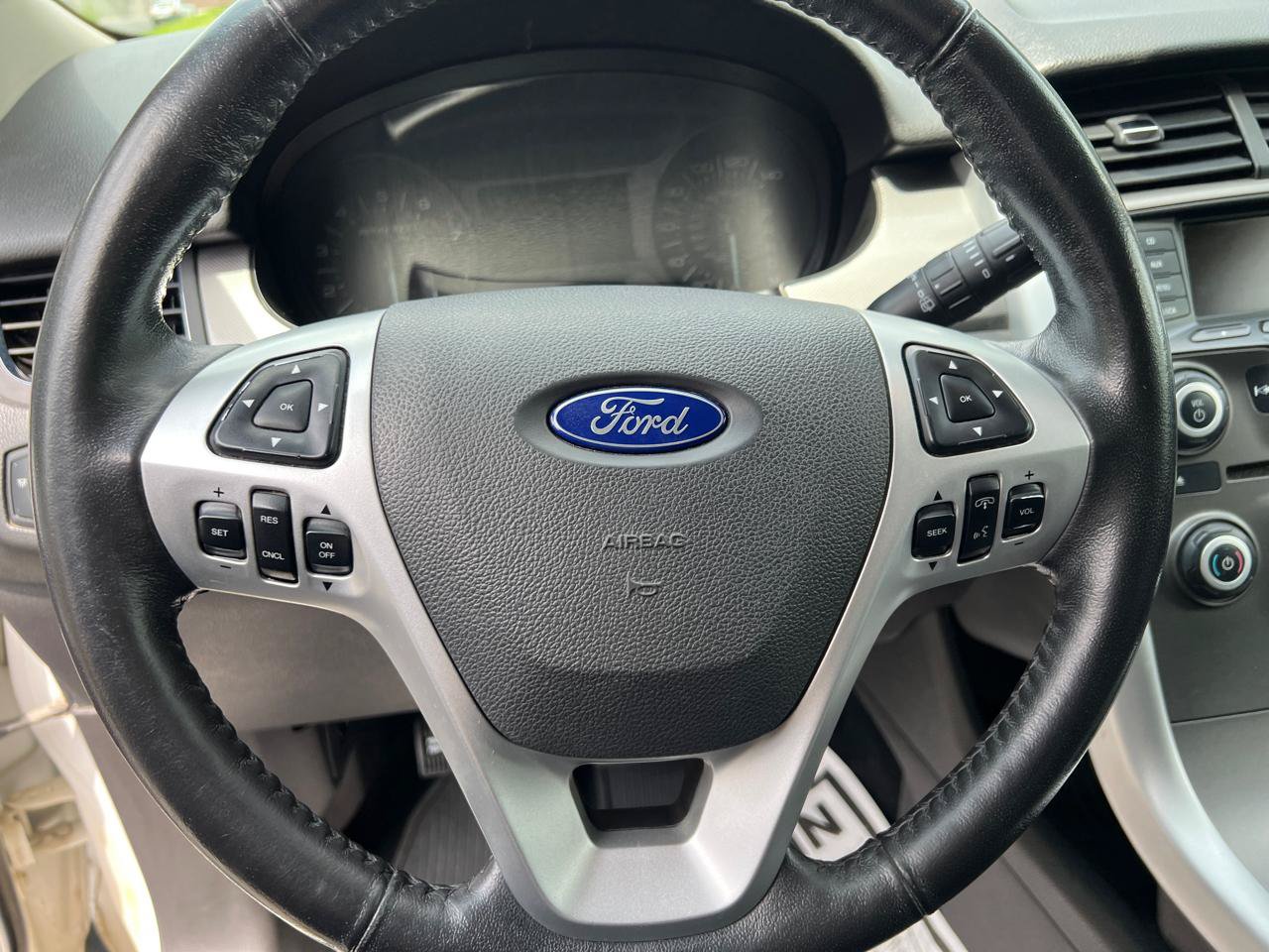 Used 2012 Ford Edge SEL AWD/4WD image 19