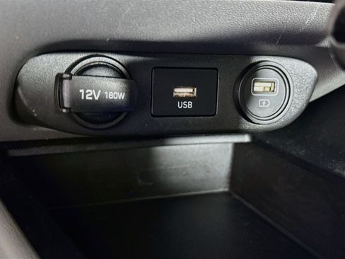 Used 2022 Hyundai Elantra SEL FWD image 41