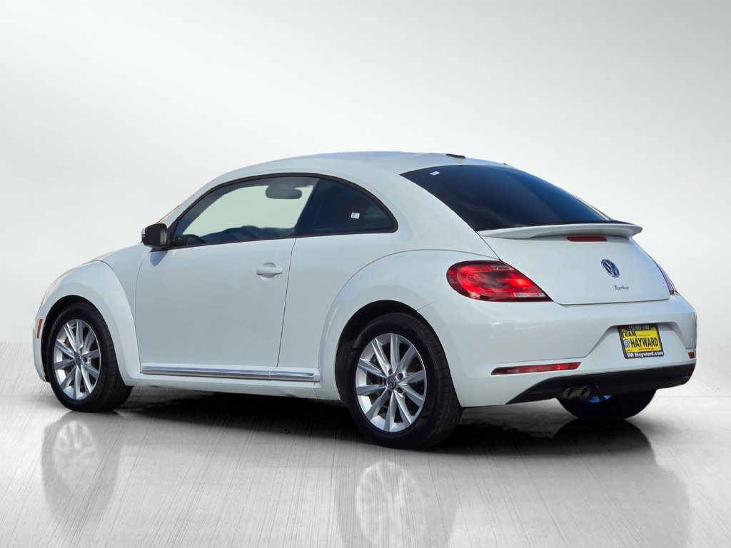 Used 2018 Volkswagen Beetle 2.0T S FWD image 7