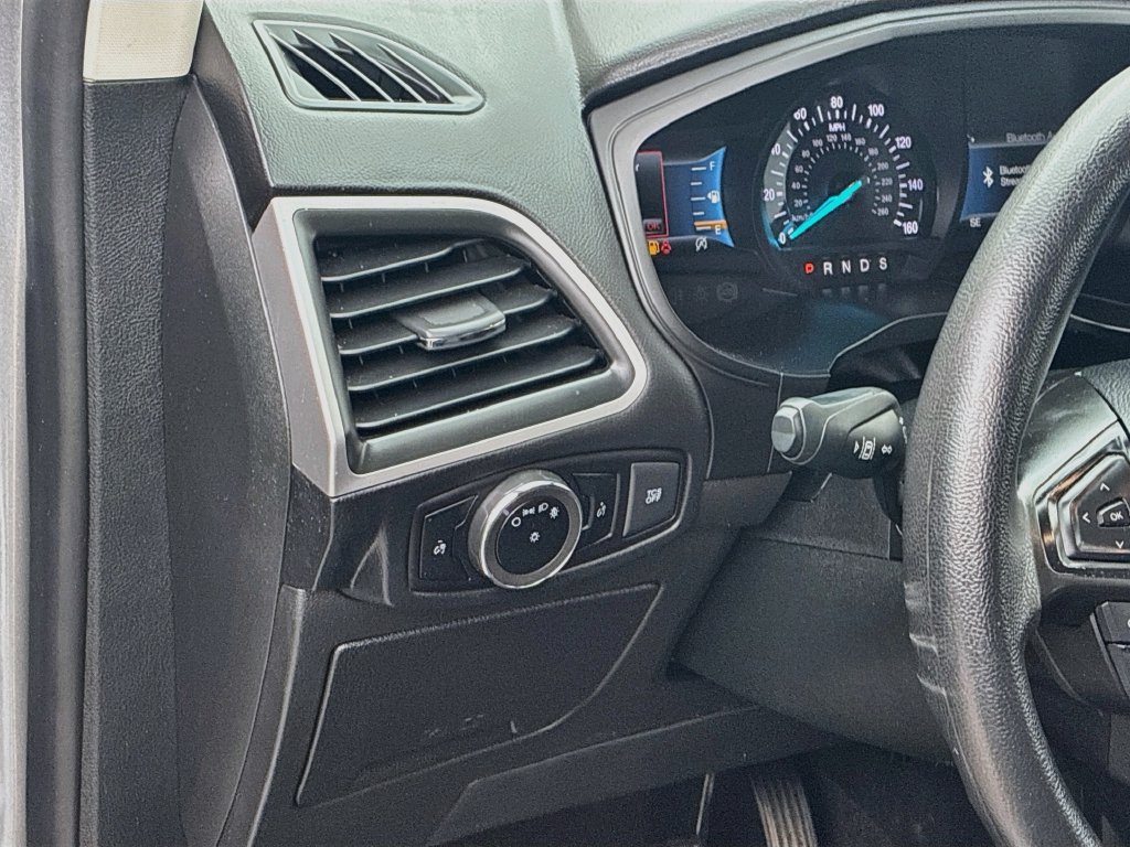 Used 2024 Ford Edge SE w/ Black Appearance Package AWD/4WD image 10