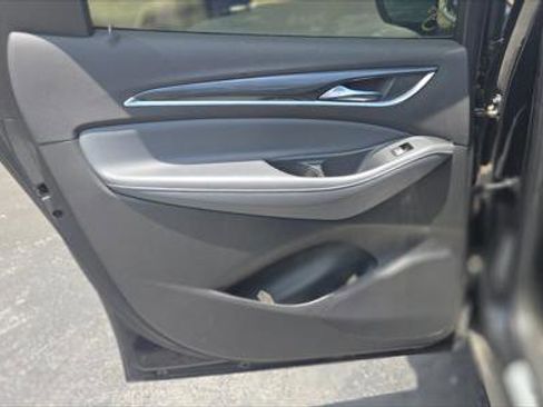 Used 2021 Buick Enclave Essence w/ Sport Touring Edition FWD image 12