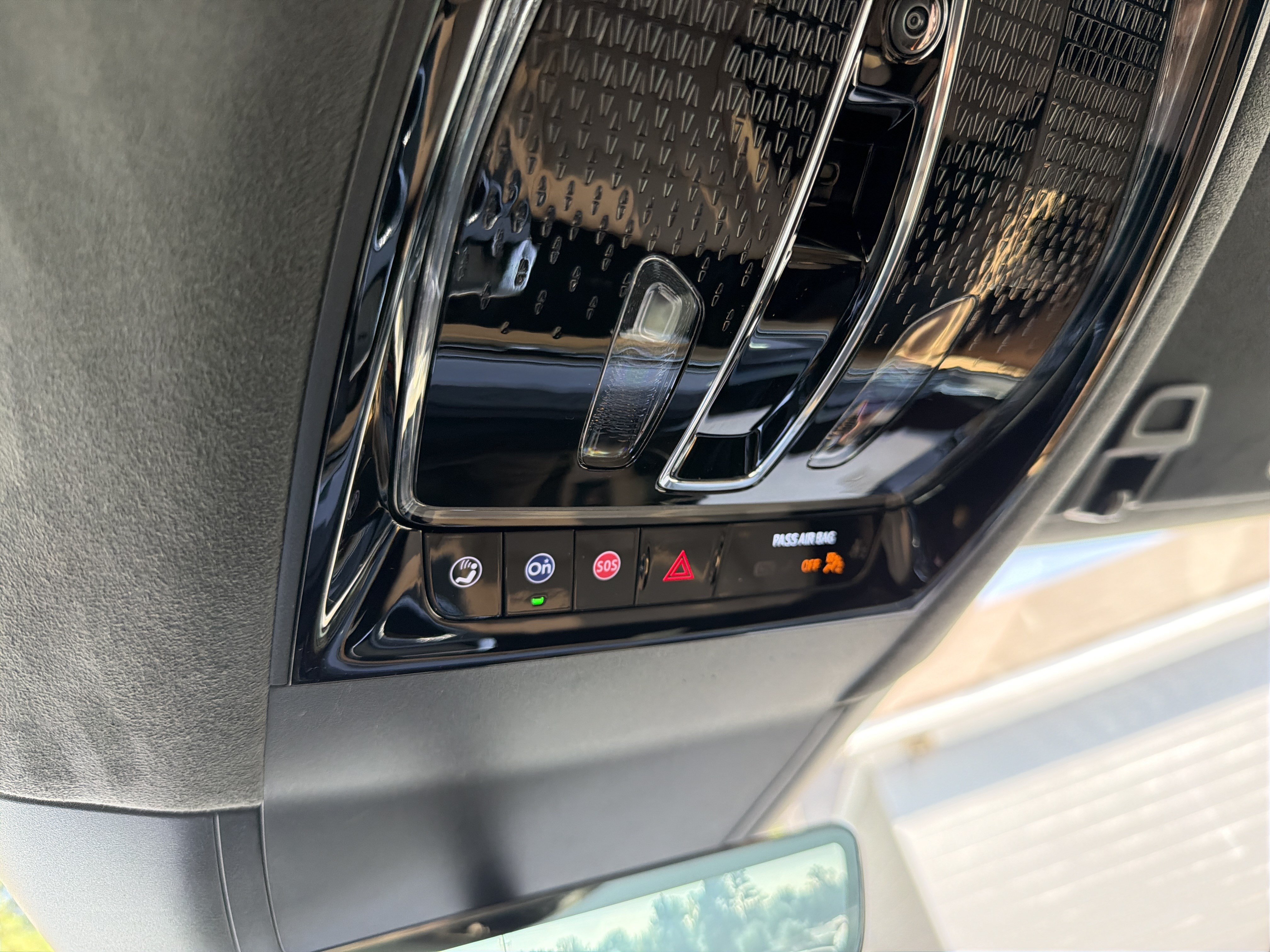 New 2026 Cadillac Escalade IQ Luxury 2 AWD/4WD image 25