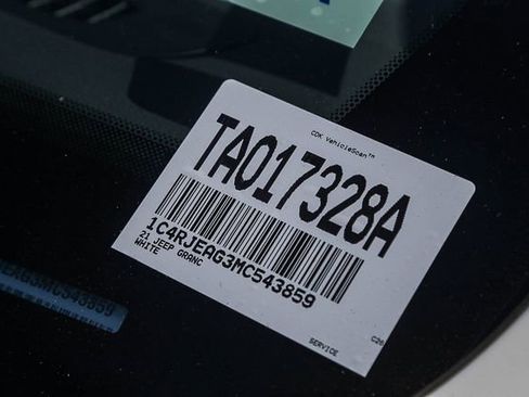 Used 2021 Jeep Grand Cherokee Laredo X RWD image 29
