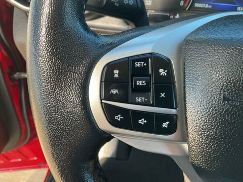 Used 2023 Ford Explorer Limited image 10