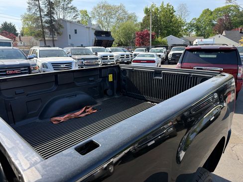Used 2014 GMC Sierra 2500 Denali w/ Suspension Package, Off-Road AWD/4WD image 22