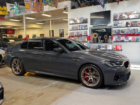Used 2022 BMW M5 CS AWD/4WD image 5