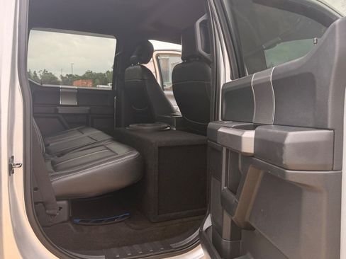 Used 2015 Ford F150 XLT w/ Equipment Group 301A Mid AWD/4WD image 25
