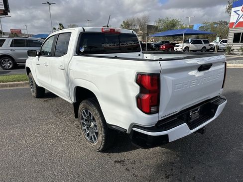 Used 2024 Chevrolet Colorado LT w/ LT Convenience Package III image 4