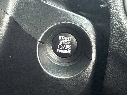 Used 2021 Jeep Compass 80th Special Edition image 23