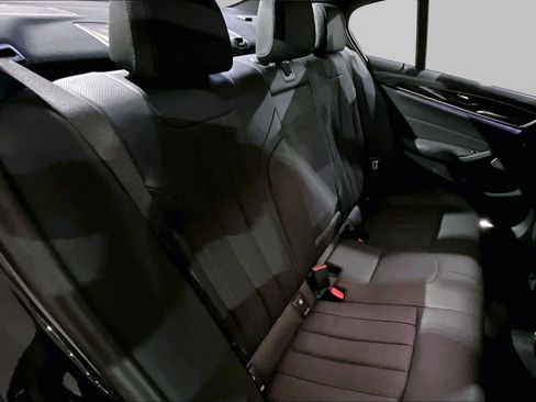 Certified 2023 BMW 530i xDrive w/ Premium Package AWD/4WD image 19