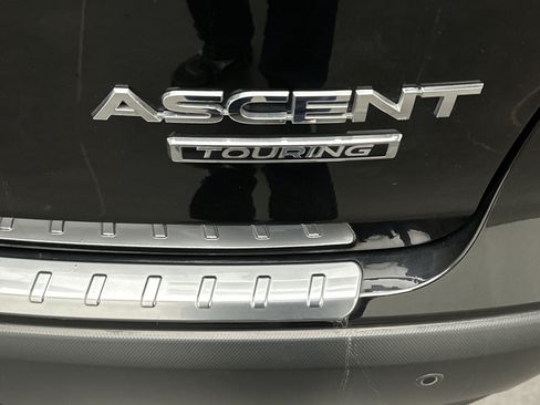 Used 2022 Subaru Ascent Touring AWD/4WD image 12