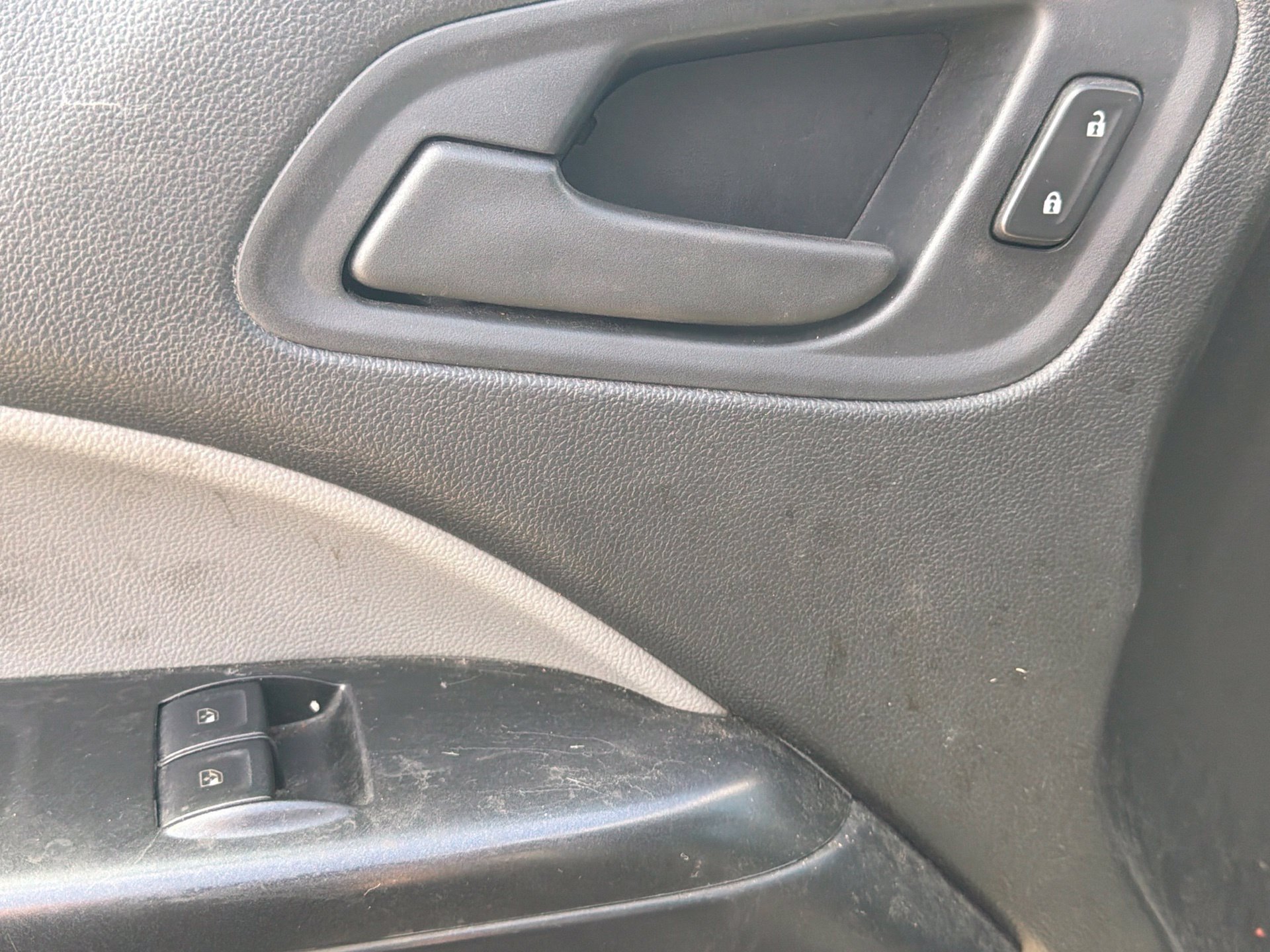 Used 2015 Chevrolet Colorado 2WD Extended Cab image 13