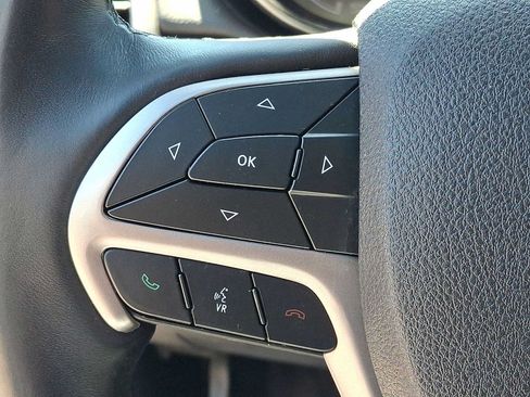 Used 2018 Jeep Grand Cherokee High Altitude AWD/4WD image 23