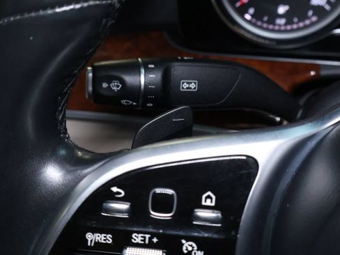 Used 2019 Mercedes-Benz E 300 4MATIC image 23