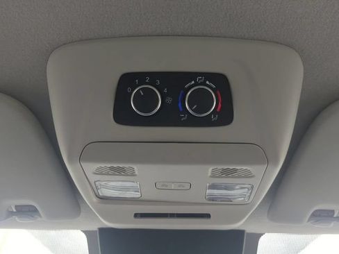 Used 2024 Ford Transit 350 XLT RWD image 22