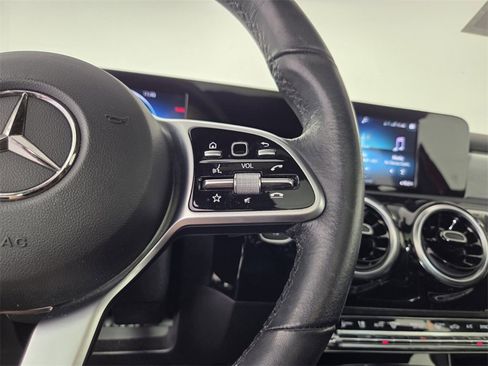 Used 2019 Mercedes-Benz A 220 4MATIC image 20