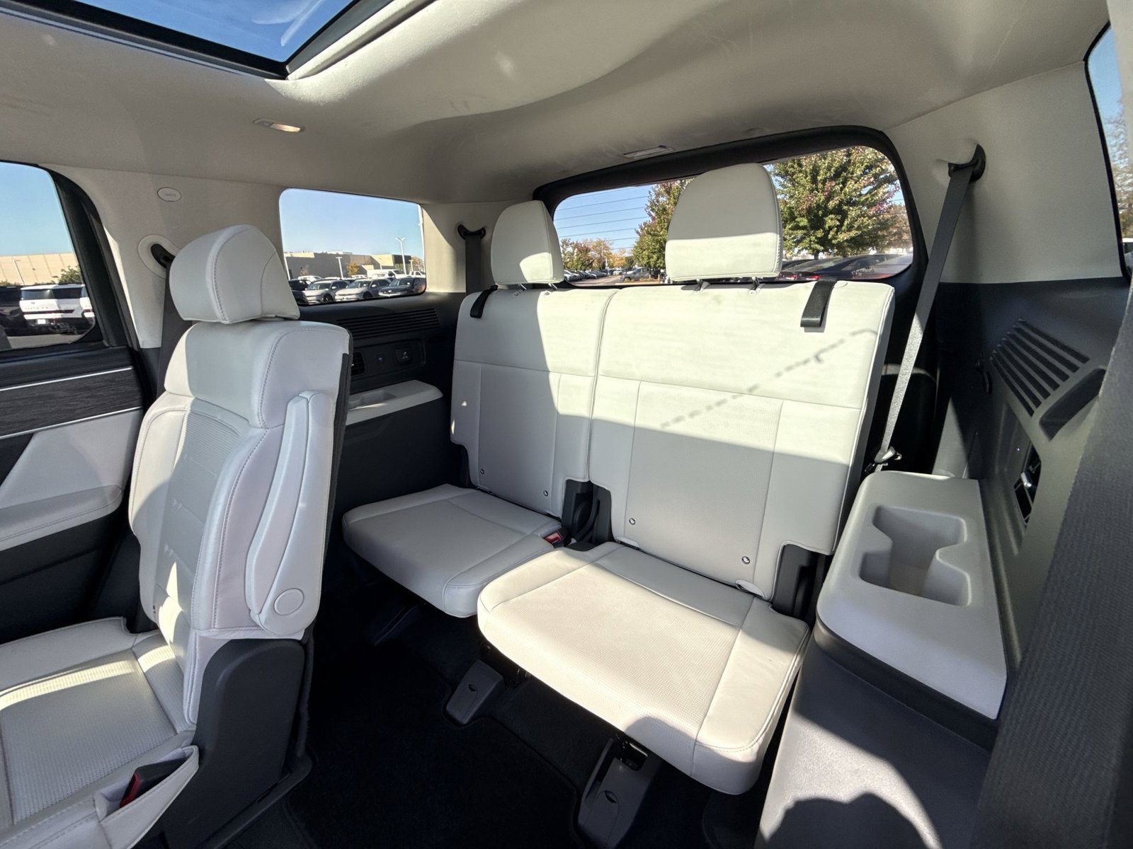 Used 2024 Hyundai Santa Fe Calligraphy AWD/4WD image 27