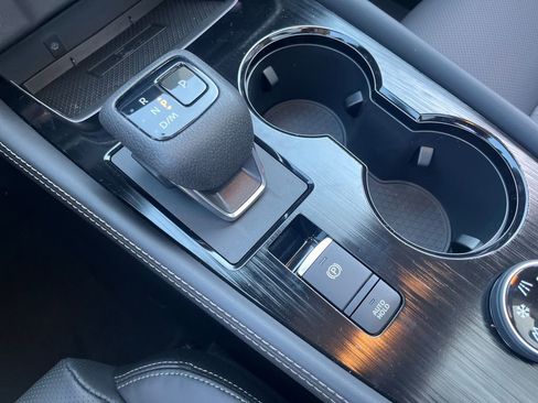 New 2026 Nissan Rogue Platinum AWD/4WD image 24