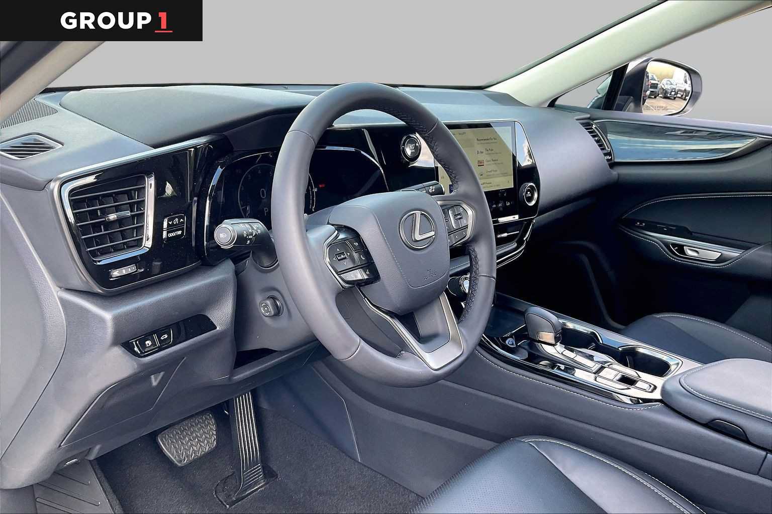 Used 2025 Lexus NX 250 FWD w/ Accessory Package (2T) image 15