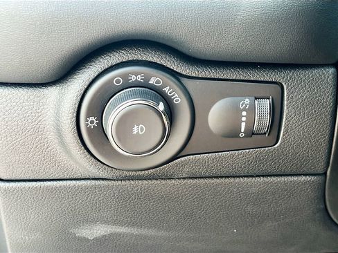 Used 2021 Dodge Durango Citadel w/ Premium Entertainment Group RWD image 20