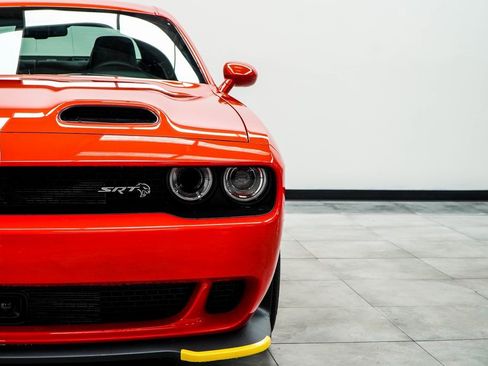 Used 2023 Dodge Challenger SRT Hellcat image 4