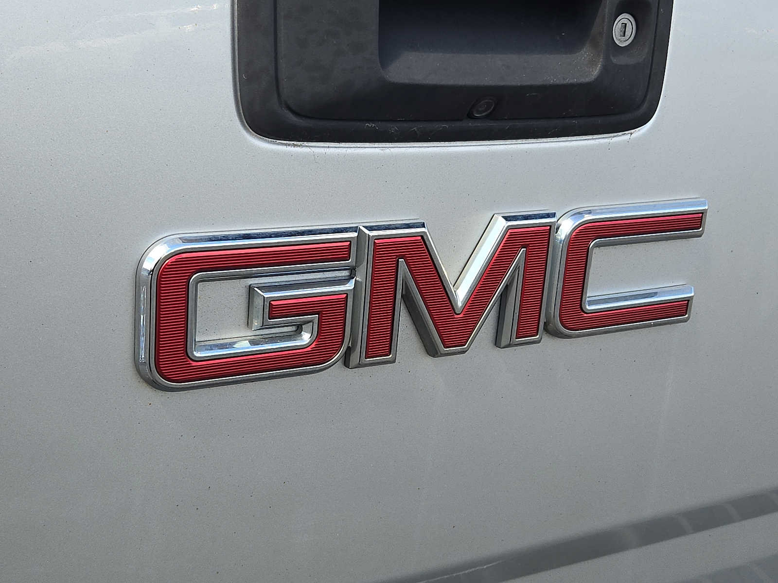 Used 2015 GMC Canyon SLE w/ All-Terrain Package AWD/4WD image 31