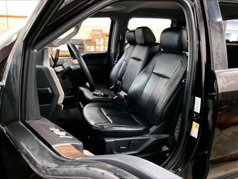 Used 2020 Ford F150 Lariat w/ FX4 Off-Road Package image 26