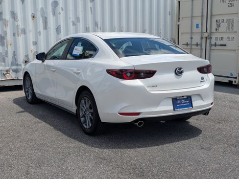 Used 2024 MAZDA MAZDA3 s FWD image 7