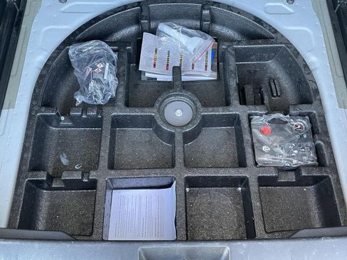 Used 2023 Jeep Renegade Latitude image 22