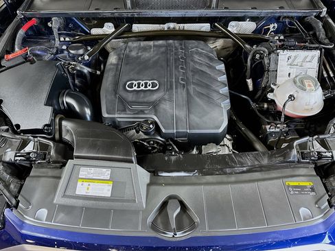 Used 2021 Audi Q5 Prestige image 30