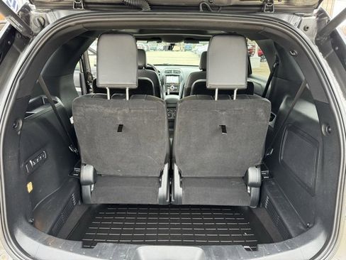 Used 2018 Ford Explorer Sport w/ Equipment Group 401A image 9