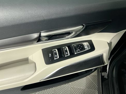 Used 2024 Kia Telluride S w/ S Sunroof Package FWD image 14