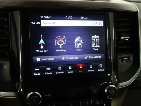 Used 2020 RAM 1500 Laramie AWD/4WD image 34
