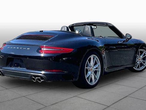 Used 2017 Porsche 911 Carrera RWD image 12