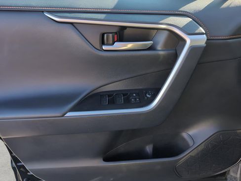 Used 2024 Toyota RAV4 Adventure image 11