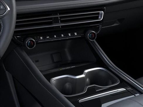 New 2026 Chevrolet Traverse LT image 25