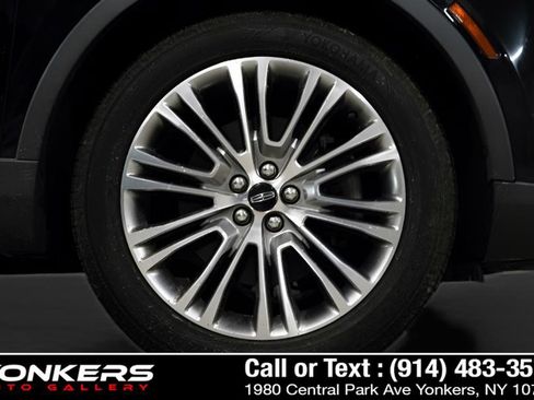 Used 2017 Lincoln MKX Reserve w/ Lincoln MKX Climate Package image 21