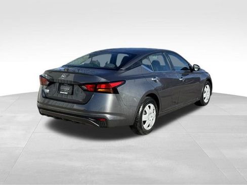 Used 2021 Nissan Altima 2.5 S image 8