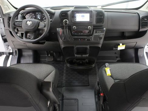 Used 2025 RAM ProMaster 2500 w/ Storage Group image 8