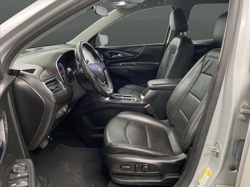 Used 2019 Chevrolet Equinox Premier image 4