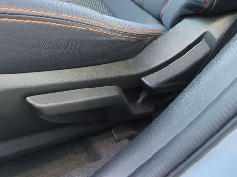 Used 2023 Subaru Crosstrek 2.0i Premium image 16