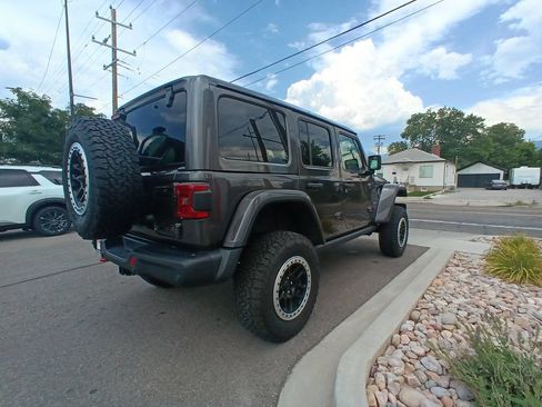 Used 2021 Jeep Wrangler Unlimited Rubicon AWD/4WD image 6