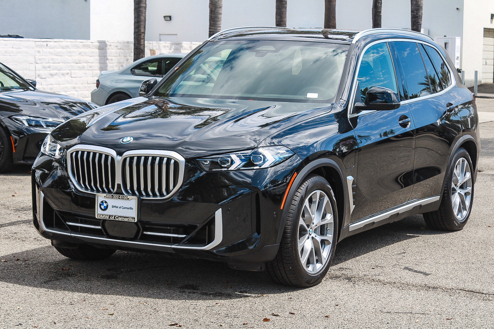 Used 2026 BMW X5 xDrive50e w/ Executive Package AWD/4WD image 3