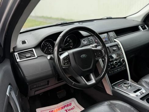 Used 2016 Land Rover Discovery Sport SE AWD/4WD image 10
