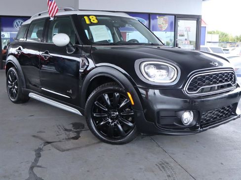 Used 2018 MINI Cooper Countryman S image 3
