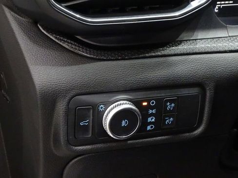 Used 2022 Ford Explorer ST-Line w/ Class IV Trailer Tow Package image 20