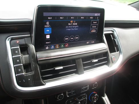 Used 2021 Chevrolet Tahoe RST w/ Luxury Package image 28