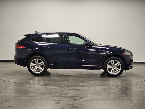 Used 2020 Jaguar F-PACE R-Sport image 9