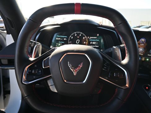 Used 2023 Chevrolet Corvette 1LT w/ Z51 Performance Package image 18